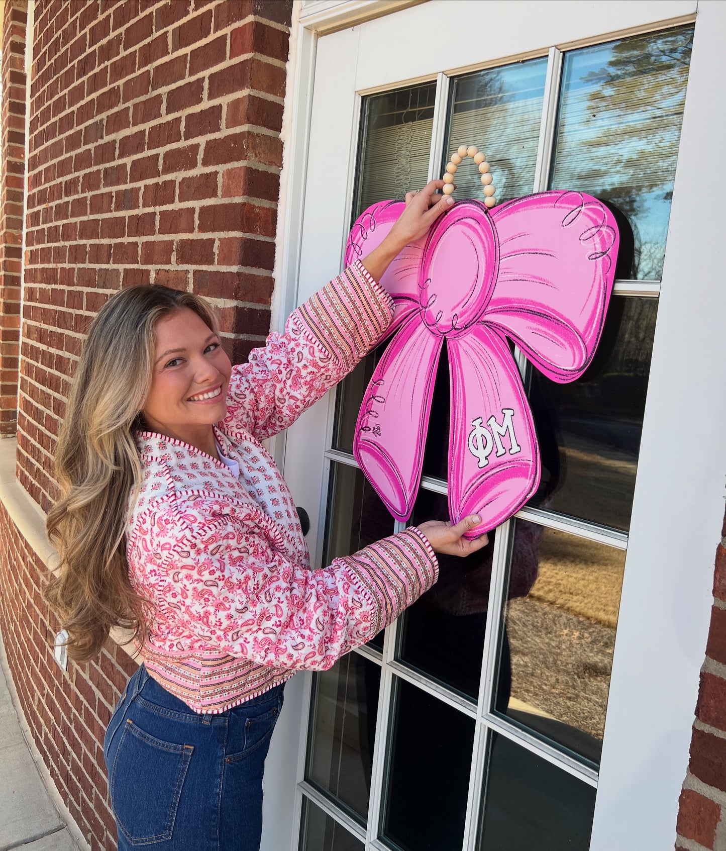 Bow Door Hanger